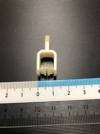 カーテンレールランナーを交換したいのですが どこのメーカーで何処で購入できる Yahoo 知恵袋