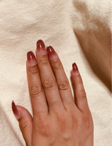 ネイルチップをつけてみたのですが、、、 - 不格好ですよね