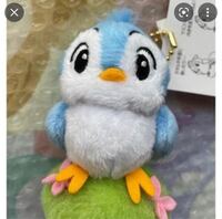 ディズニーランドで売ってる青い鳥のペアストラップなんですが、この鳥