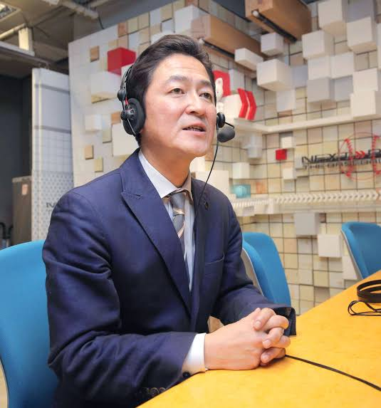 日本テレビアナウンサーの河村亮さんが亡くなってしまった。 2022年時点で東京ドームの巨人戦実況アナウンサーの最古参は平川健太郎さんになるんでしょうか？ 村山喜彦さんはもうG戦実況ってやってないのか？
