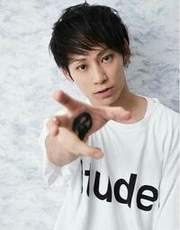Uverworldのtakuya さんの この髪型みたいにしてもらうには Yahoo 知恵袋