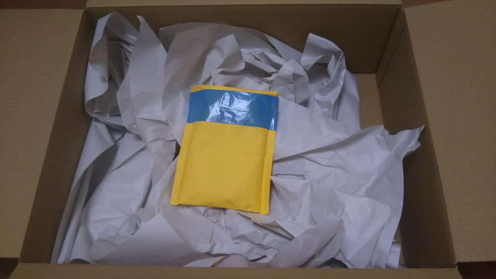 Amazonでの返品についてなのですが、商品を4つ購入してひとつのダンボールに梱包されて送られてきました。4つのうち1つ返品するのですが梱包用に使うには少し大きすぎる気がします。 返品する商品は黄色の袋に入っており、この袋のまま返品していいのかそれとも、大きさなんぞ考えずに元の箱に入れて返品したほうがいいですか? 返品方法は集荷です。