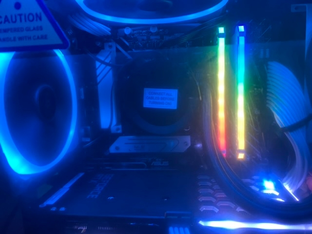 初自作PCです。CPUクーラーにNZXTKRAKENZ63簡易水冷 - Yahoo!知恵袋