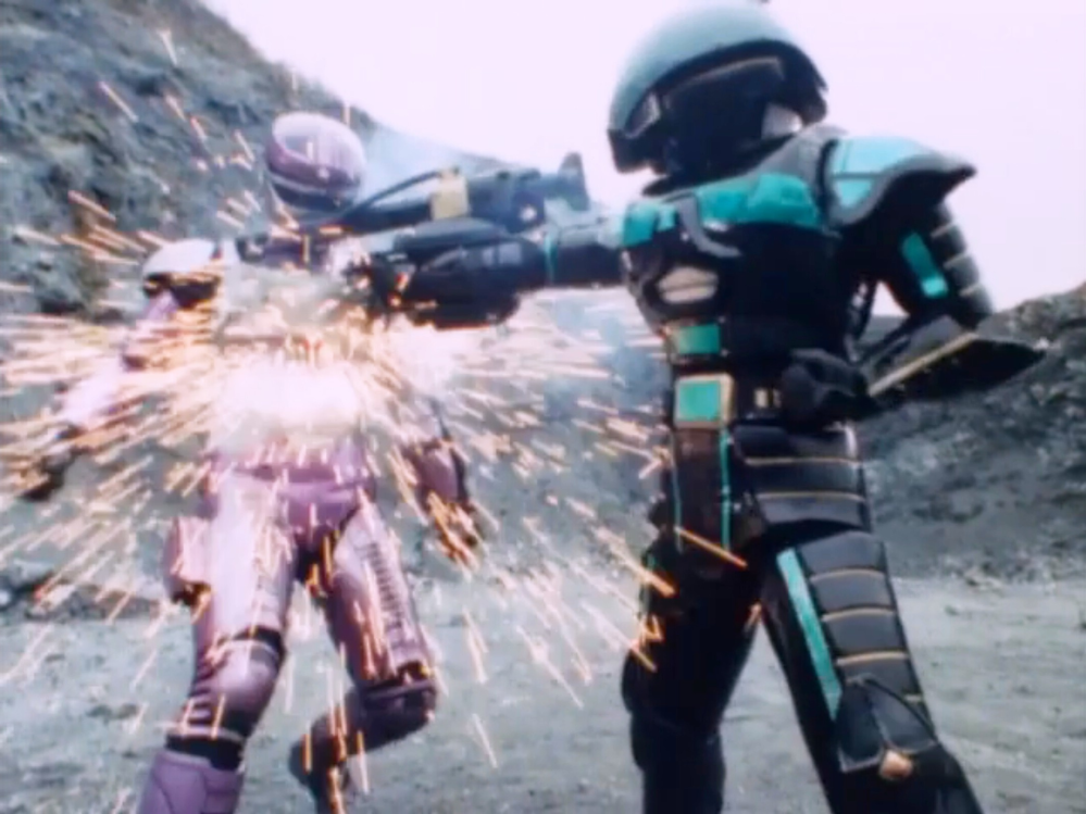 東のエデン の滝沢と咲は 付き合ってるわけじゃないのですか 付き合っ Yahoo 知恵袋