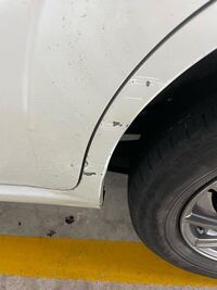 車を擦ってしまいました 車を購入したのですが 納期が伸び続けて Yahoo 知恵袋