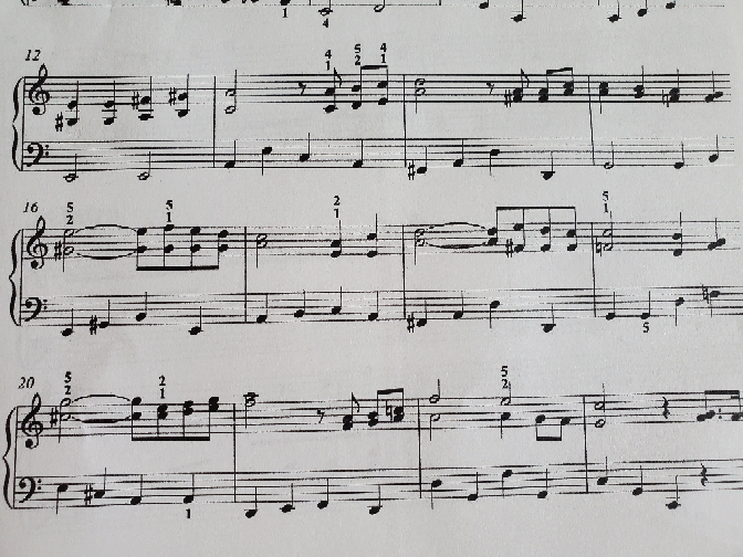 ドラクエ序曲なんですが ピアノを一切したことないのですが 旦那がドラクエ Yahoo 知恵袋