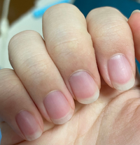 甘皮処理なしでﾏﾆｷｭｱをしようとする場合 どこまで塗ればいいですか 甘皮の Yahoo 知恵袋