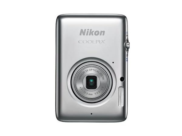 Nikon Coolpix S02でISO感度固定での撮影をする設定はありますか？ また、絞り優先やシャッター速度優先撮影を行なうことはできますか。