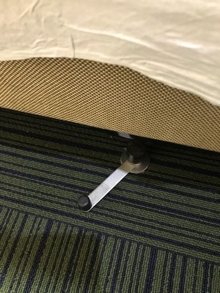 ホテルの床にこんなものがあったのですがコレは何ですか？