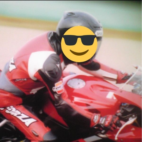 このバイクの車名を教えていただきたいです 写真自体は10年以上前だ Yahoo 知恵袋