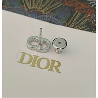 sa ❤︎ 　Dior ピアス　１つ　⚠︎片方のキャッチ部分のみ 楽天市場】ピアス キャッチ（ブランドディオール）（ピアス
