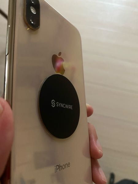 助けてください Iphone本体に直接スマホホルダー車用マグネット Yahoo 知恵袋
