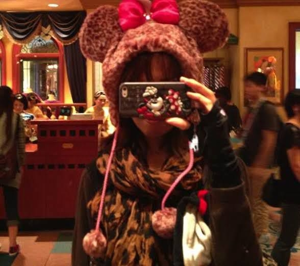 写真のヒョウ柄ファンキャップは ディズニーではもう売ってないですか Yahoo 知恵袋