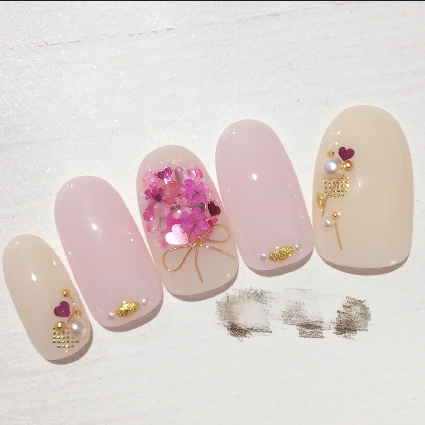 成人式でネイルを自分で塗るひとはいますか 眼鏡だと変ですか 気まずい人と Yahoo 知恵袋