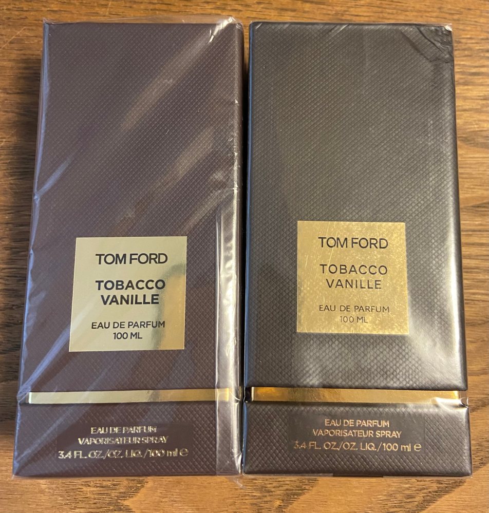 トムフォード好きな方右と左どちらが本物ですか皆さまが持って