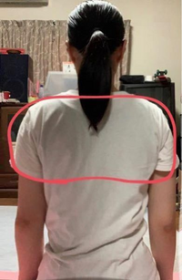 後ろ姿が華奢に見えるようなりたいです とくに赤丸の部分が気になりま Yahoo 知恵袋