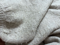 買ったばかりのセーターが数回でこんな感じになってしまいました。毛玉  