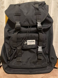 リュックを使う年数について。写真のリュックを6年前に購入して、買っ 