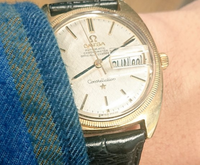 Omegaの腕時計はわかりましたけど なんですかこれ 付けてた人はコレクショ Yahoo 知恵袋