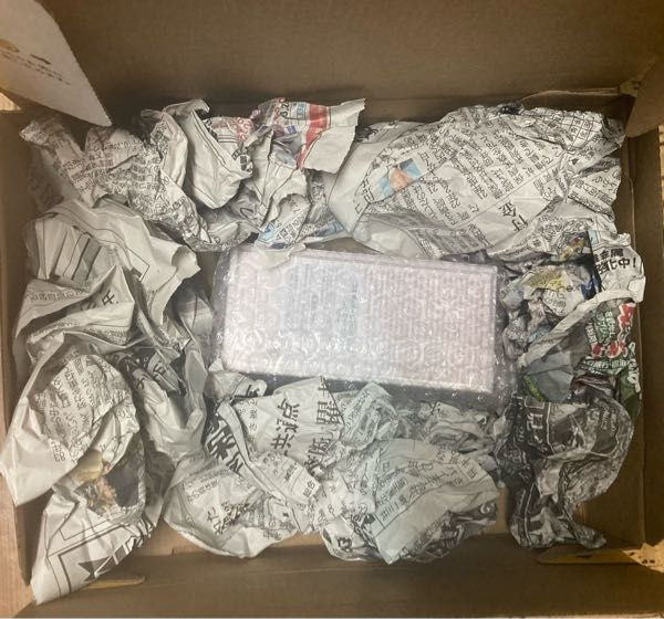 メルカリで出品している方に質問です。過剰包装についてはどう思います