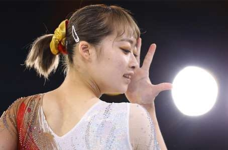 平岩優奈 エロ 15歳・平岩優奈が世界体操に意欲 田中理恵さん絶賛「日本で一番きれいな体操」 - 速報!サッカーEG