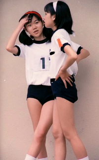 女子小中学生　ブルマ 女子のブルマはすきでしたか？ - 中学生になって、好きになりました... - Yahoo!知恵袋