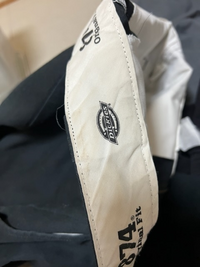 Dickiesの874のボトムスです。古着なので汚れがもともとついてい