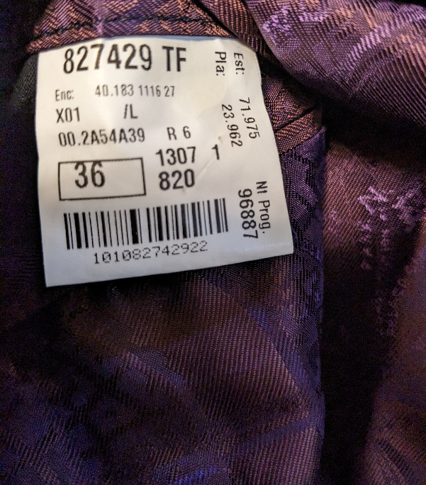PaulSmithポール・スミスのタグなのですが、いつのものか、品番