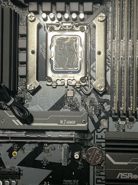 Intel Core i5-12600KF （CPUグリス1回分くらい） 41lkFzBP-TL.jpg