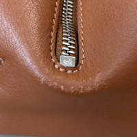 LOEWEのハンモックを愛用しているのですが、体に擦れるため色が