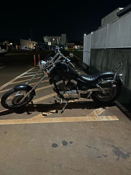 マグナ250かドラッグスター250売ってくれる方いませんか？