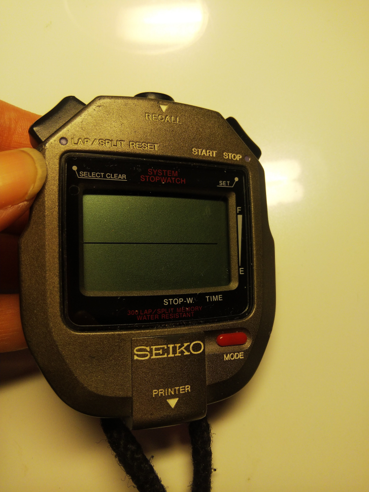 セイコー(SEIKO)のストップウォッチの電池交換を、直ぐにその場