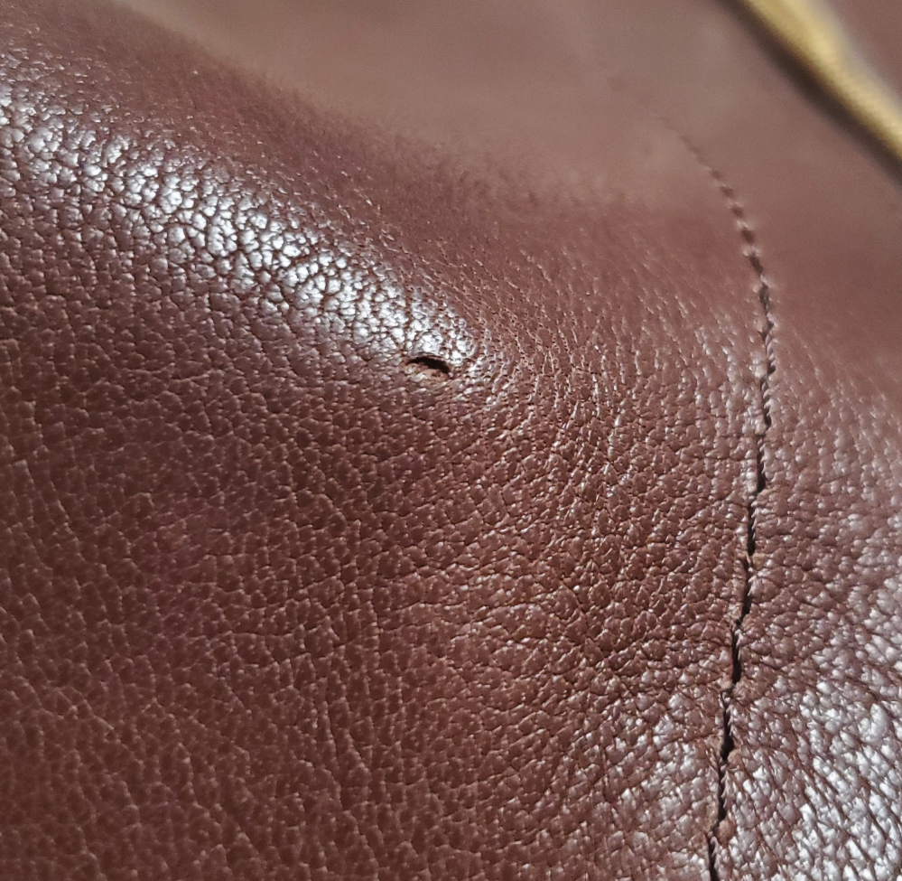 新しく買った商品について、初期不良とも言えない微妙な部分が気になっ