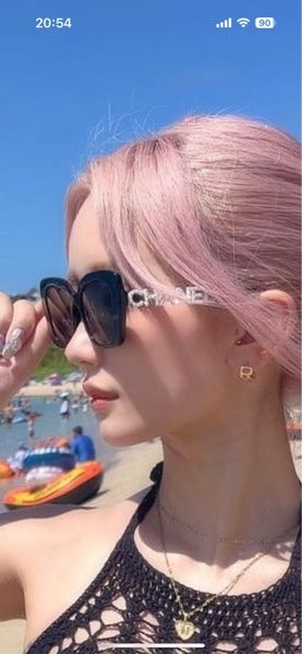 ラブ上等2で女性陣たちがつけてるメガネがとても可愛いと思ったので似