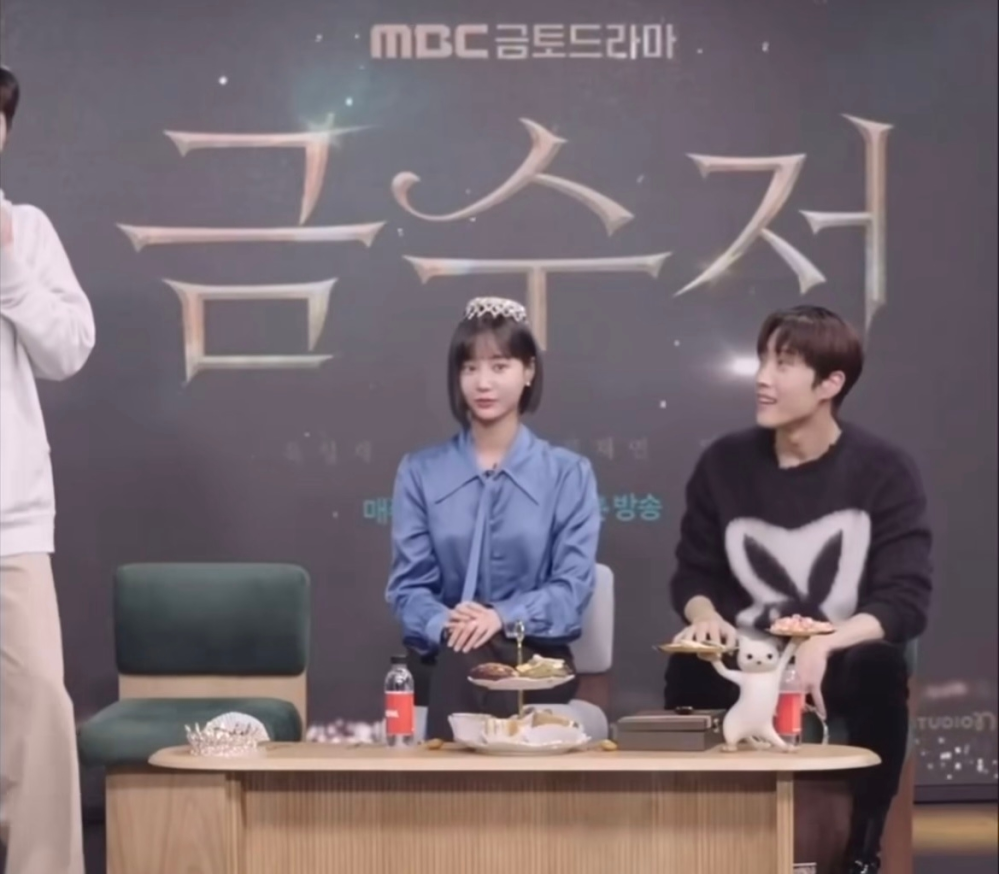 メルカリでいいねした(商品名)にコメントがつきました。 - とお知らせ