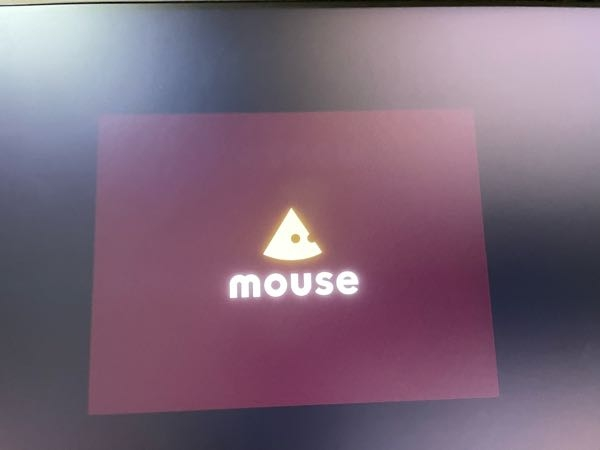 マウスコンピューターのロゴから一緒進まないのですが、対処法をわかる