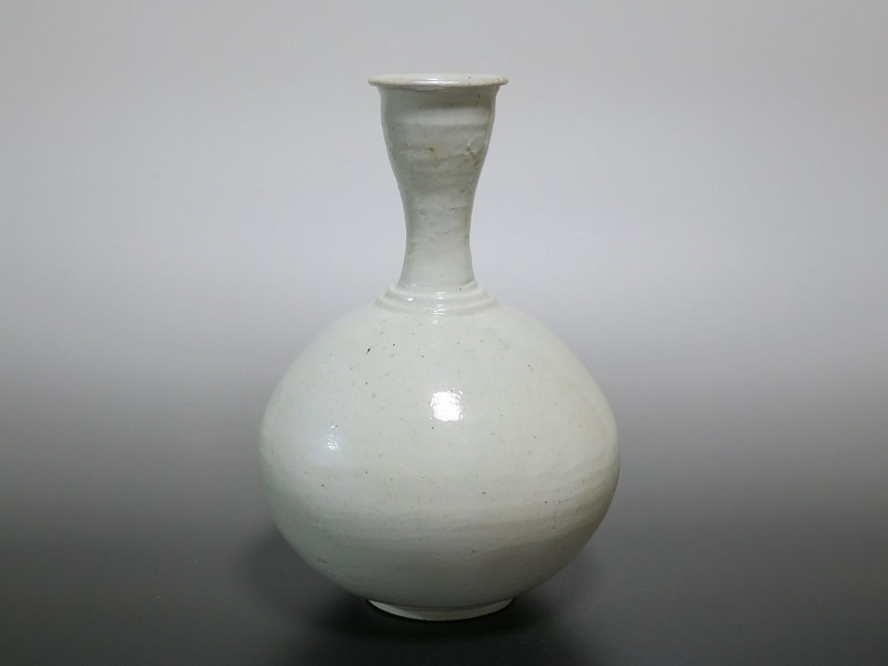 古陶磁器について。「李朝」と「大正李朝」の見分け方を教えてください