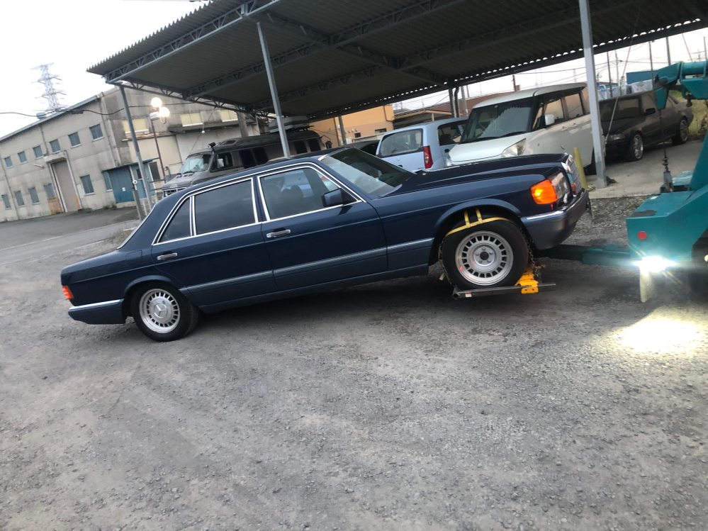 質問させていただきます。旧型ベンツ（w126の560S』 メルセデス