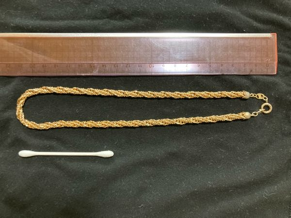 K18GFの刻印があるネックレスを購入しました。中古品で3本で39