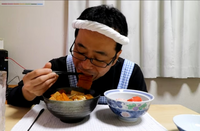 子供が真似したら大変な食べ方ですか？ 