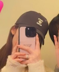 TWICEのサナちゃんが着用していたこのキャップの商品名わかる方