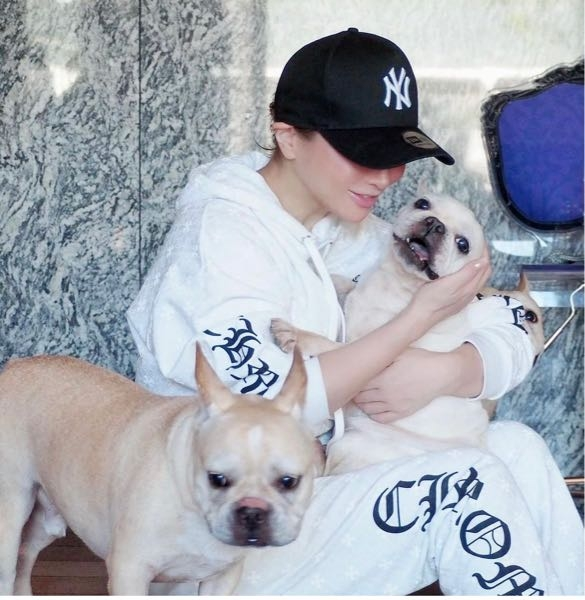 最終値下げ★ 浜崎あゆみ NEW ERA キャップ 黒 最終値下げ☆ 浜崎あゆみ NEW ERA キャップ 黒 - メルカリ