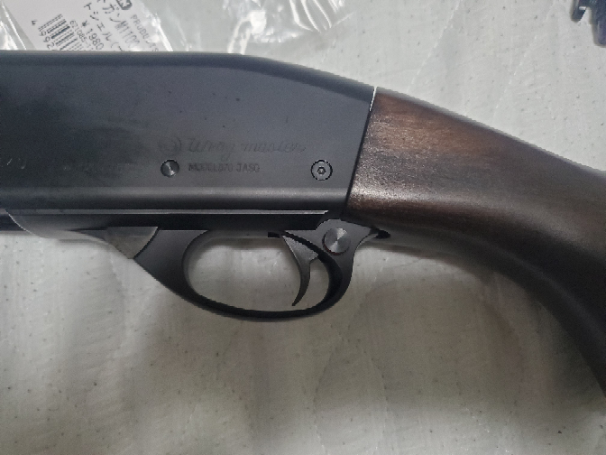 マルゼンのm870のウッドストックがガタつくので直そうとしてます