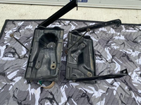 ランクル70(24V)のバッテリートレイ？バッテリーホ...』 トヨタ 
