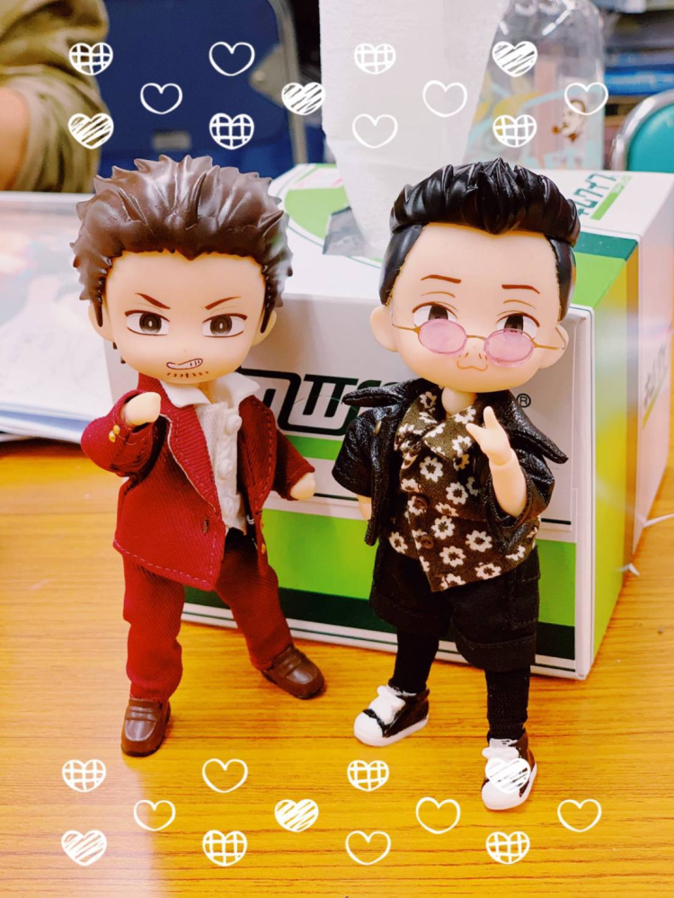 ねんどろいと、ねんどろいとどーる、オビツ11というのは何が違うのでし
