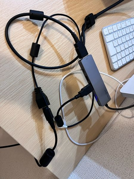 iMacにWacomの液タブを接続しようとしましたが、うまく出来ま