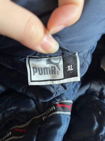 3Peaceで服買ったものです 気づかなかった自分も悪いんですがこれって偽物ですか？ PUMAなのですが生産国の記載もないです