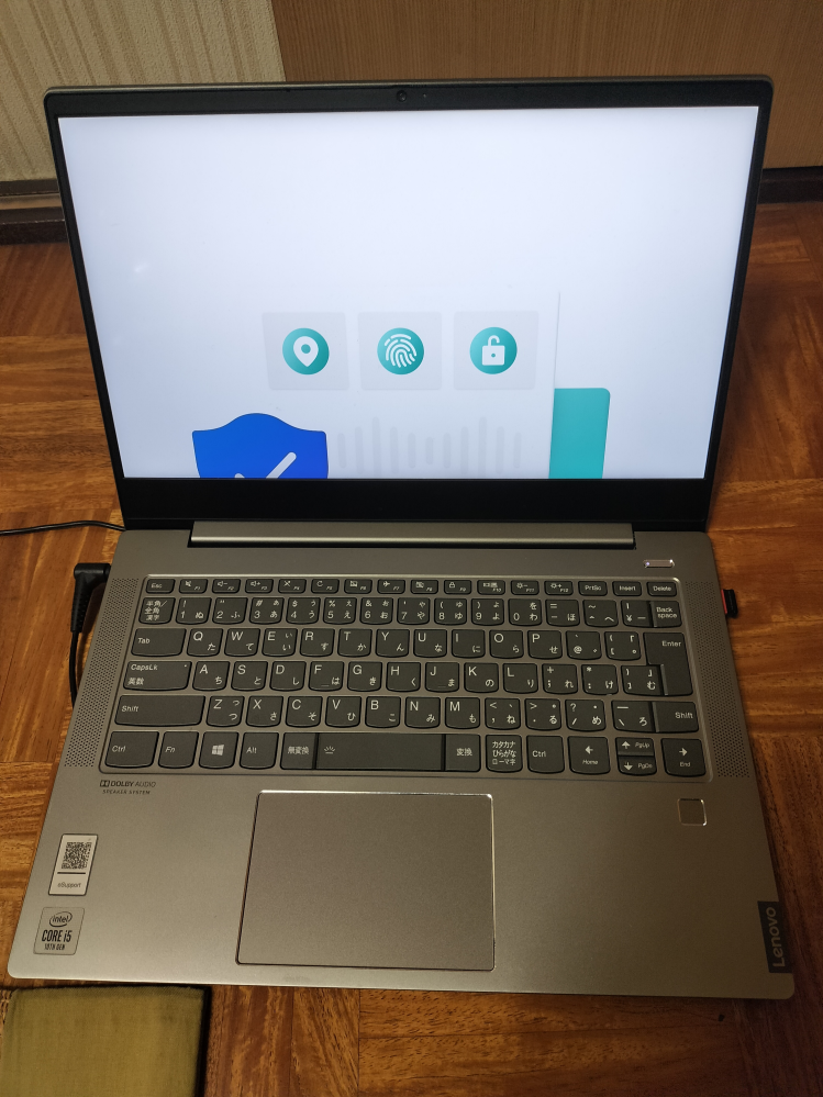 Lenovo ideapad S540 ゲーミングノートpc【起動時ブルスク】