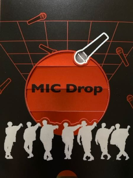 BTSに詳しい方！教えて頂きたいです♪ このMIC Dropの有名な画像… 左から誰なのか教えて頂きたいです。
