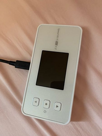 WiMAXの電源がつきません故障でしょうか？30分ほど充電してます